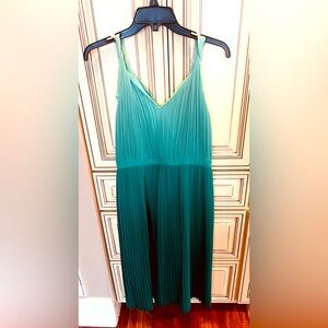Teal Banana Republic pleated dress